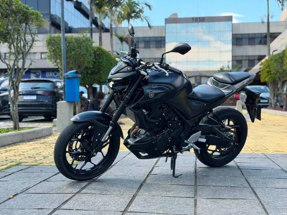 YAMAHA MT-03 ABS YAMAHA MT-03 ABS